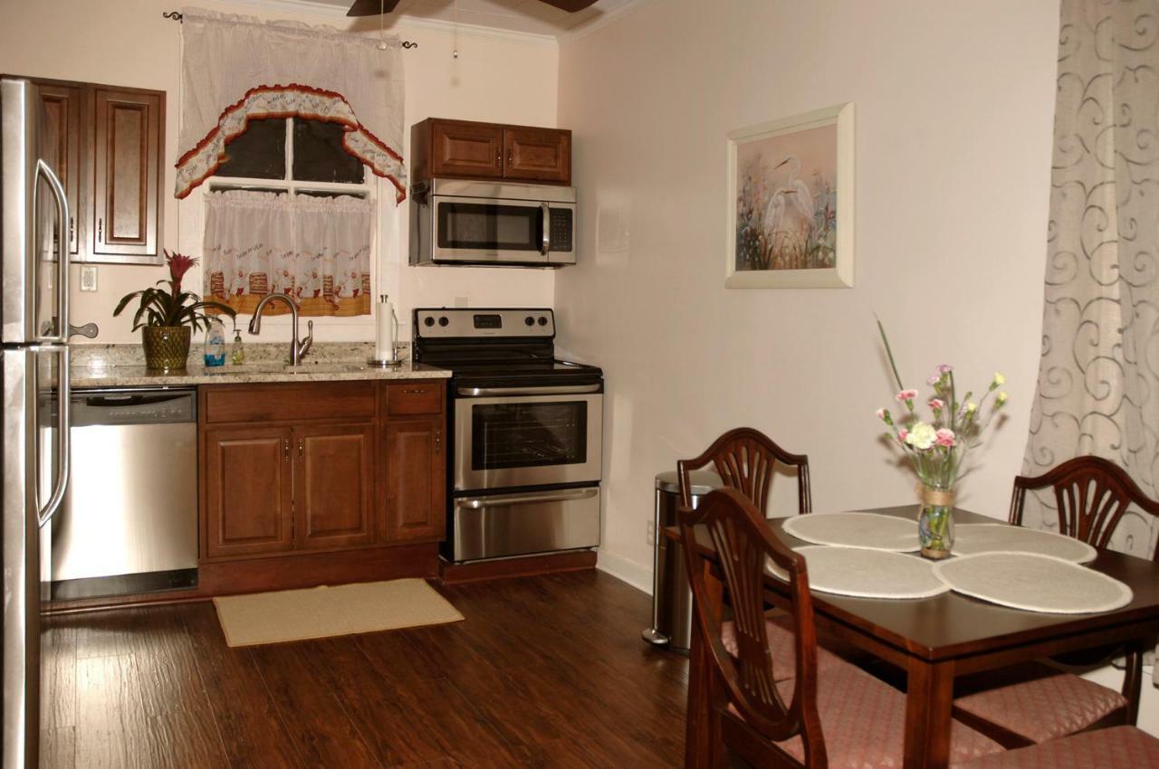 Historic Luxury Two Bedroom Apartment St. Augustine Extérieur photo